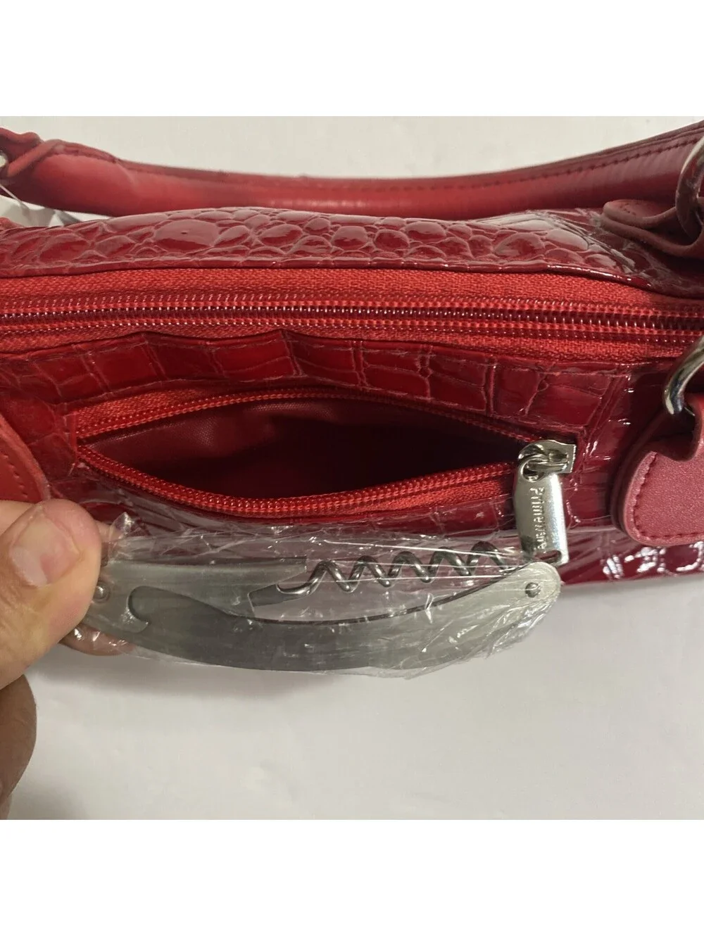 Primeware Insulated Bag Cooler Purse Red Wine Tote Red Alligator Print Silver In